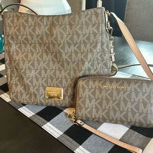 Micheal Kors purse and wallet, brown/tan